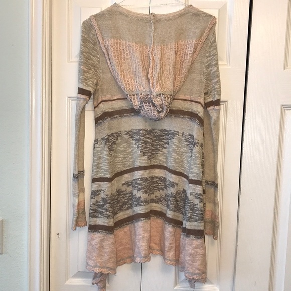 Clearance! NWOT Navajo Print Hooded Cardigan - Picture 2 of 5